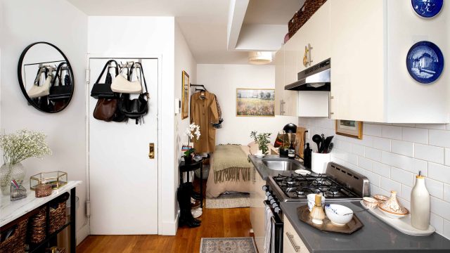 Transform Your Entryway with T