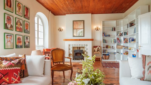 Revitalizing a 150-Year-Old French Farmhouse with Vibrant Style | hoki88 login, slot bonus 30rb, gra