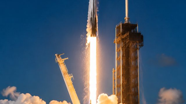 SpaceX's Record-Breaking Bond Sale: What It Means for Investors