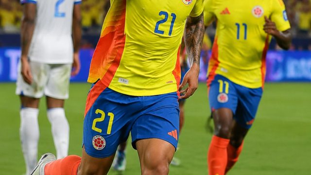Colombia Advances to Knockouts